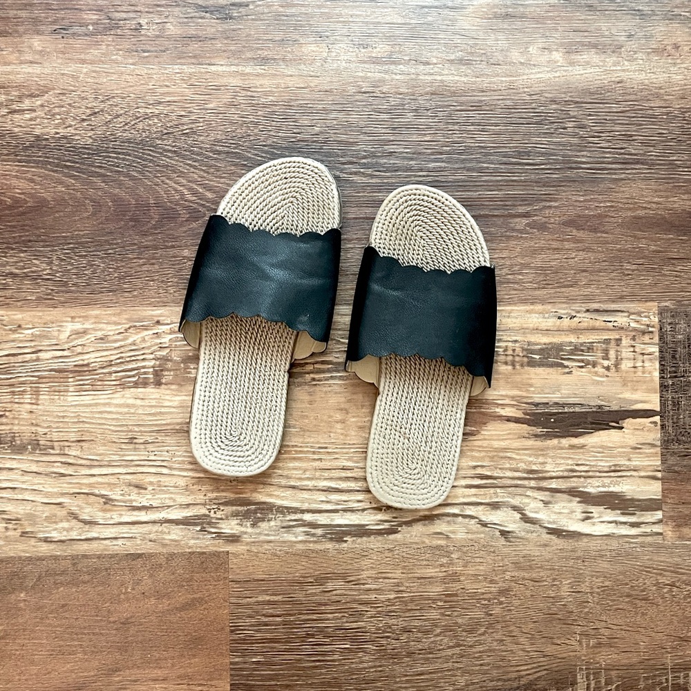 The Loft | Slip-on Sandals